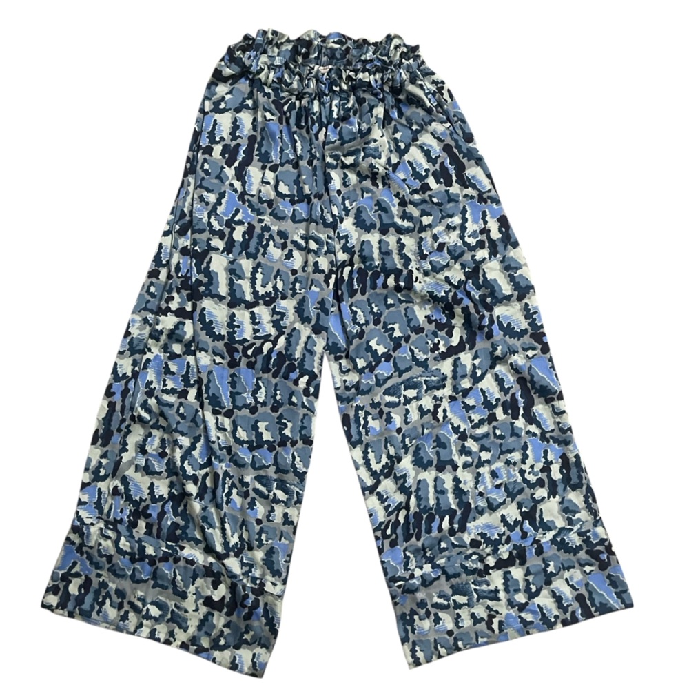 Stylish Blue Patterned Wide Leg Pants - Picture 2 of 12